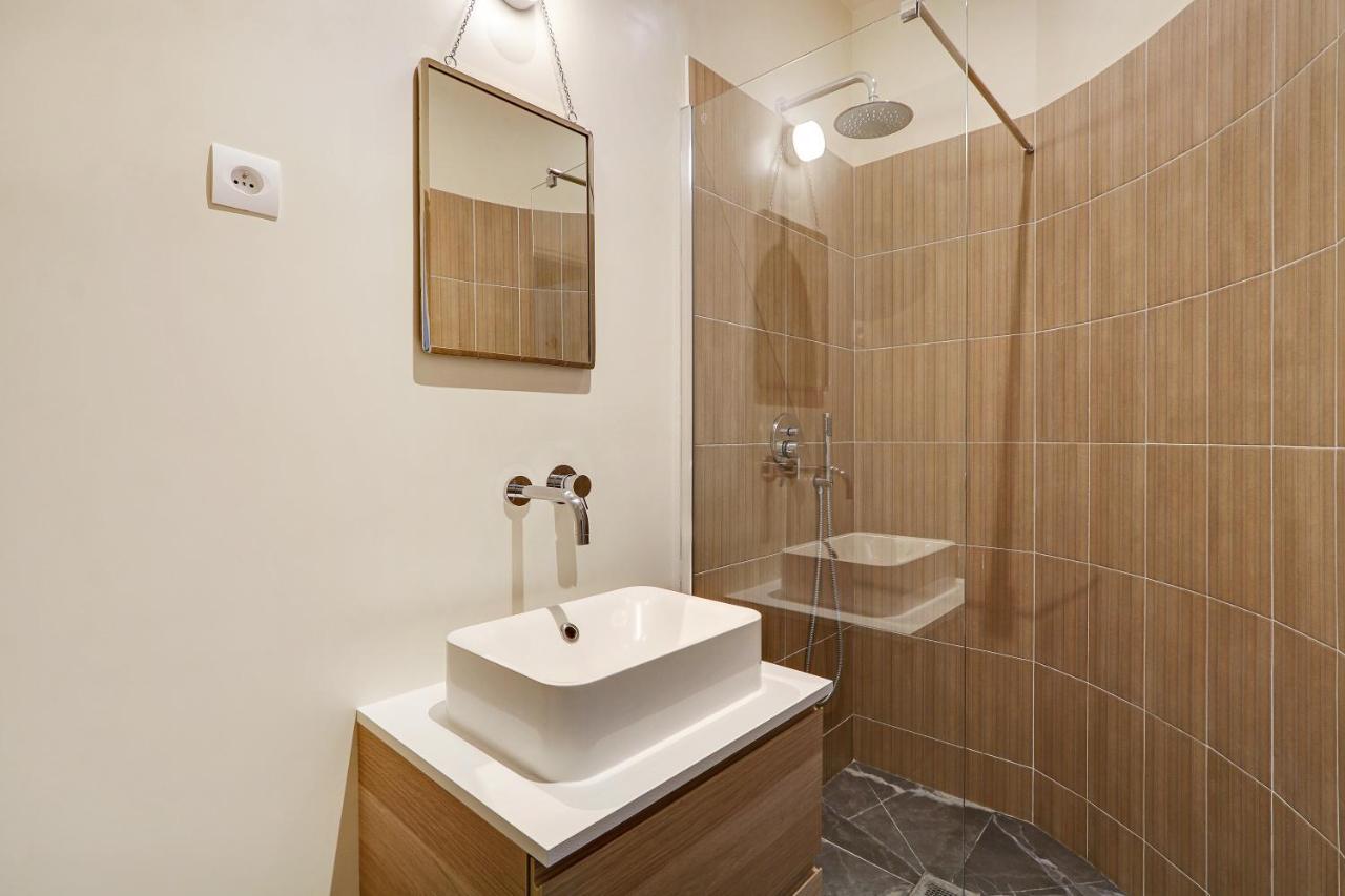 Pick A Flat's In Madeleine - Rue Tronchet Appartement Parijs